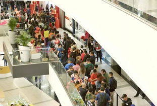 华为哥伦比亚首家精品体验店盛大开业，营业性文艺表演引爆全场